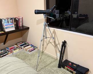 Camera tripod