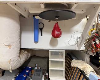 work out equipment,