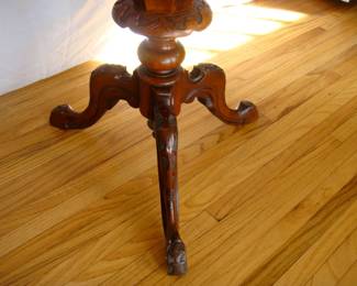 Stunning Burr Walnut Victorian Sewing or Work Box Great as Side Lamp End Table
