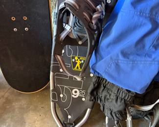 snow shoes 