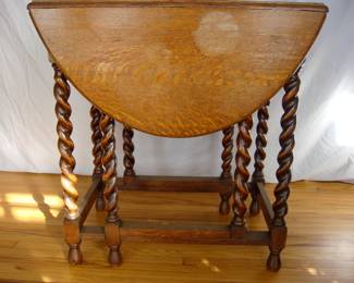 Antique Oval Barley Twist Gate Leg Kitchen Table Drop side Leaf Tiger Oak large