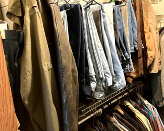 Mens Clothing (A lot new)