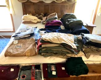 Mens Clothing (A lot new)