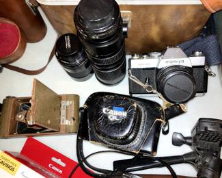 Nice Collection of Vintage Cameras