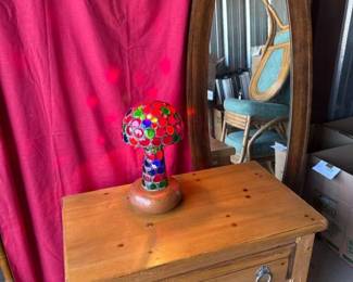 005 Rustic Pine 2Drawer Chest with Stained Glass Mushroom Lamp