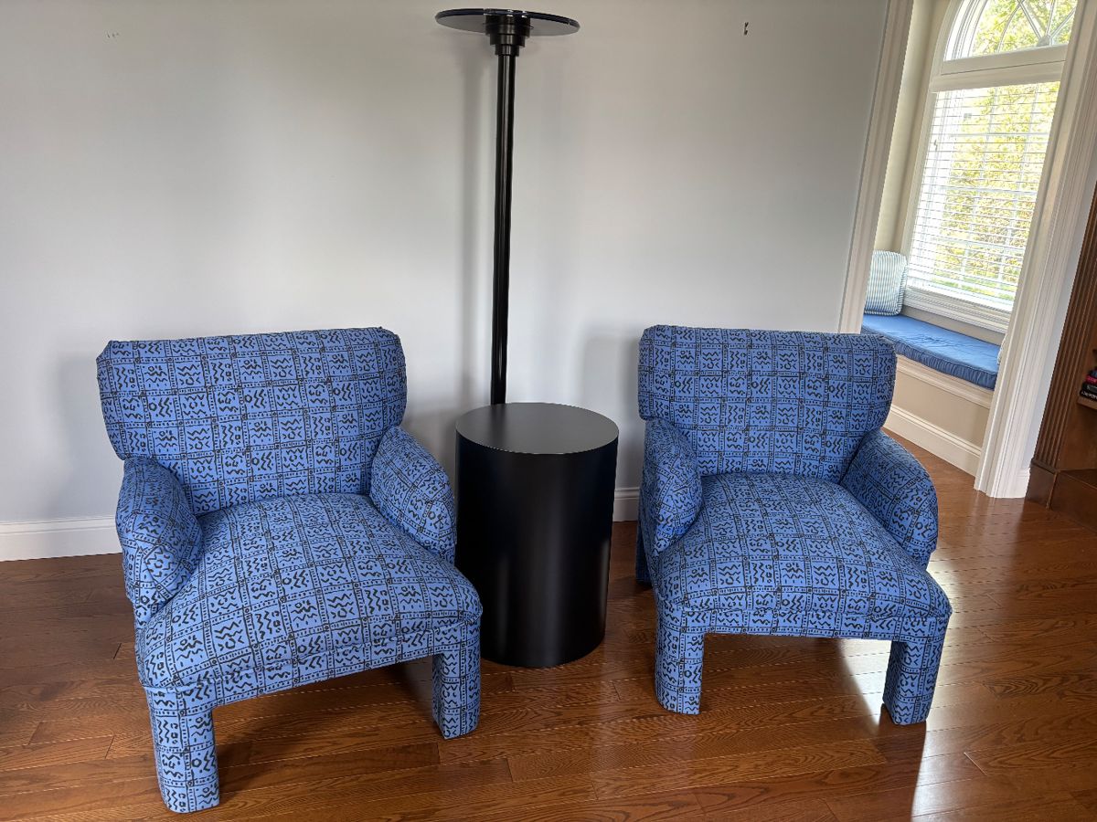 PAIR OF CHAIRS FROM EXPRESSIONS