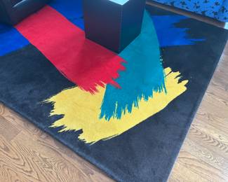 AREA RUG