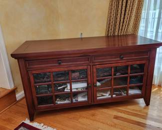 TV/ media cabinet, finished all sides