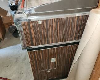 vintage Wurlitzer Americana II jukebox