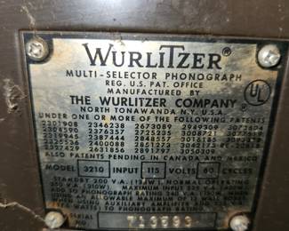 vintage Wurlitzer Americana II jukebox