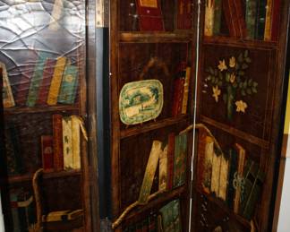 four-panel wood screen
