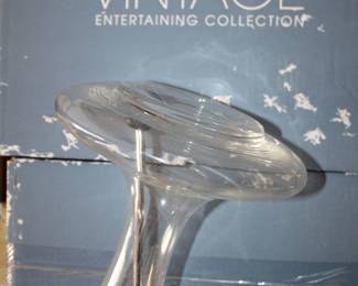 NIB Waterford marquis wine carafe and drying stand