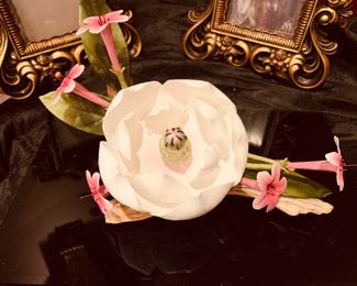 Boehm porcelain Magnolia flower--perfect