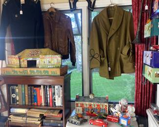 WW 1 wool coat, hopslong Cassidy holster and 1 gun 