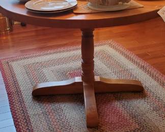 Round foyer or kitchen table.