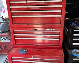 Standing Craftsman tool chest