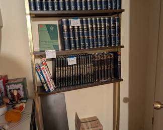 Book Shelf with Floor to Ceiling Extension Poles