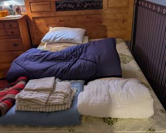 Double Bed Mattress/Box Spring
Queen size headboard