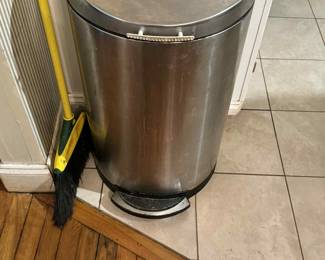 Stainless steal trash can