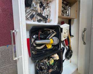 Miscellaneous, musical supplies, and microphones