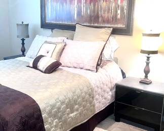 Queen Bed