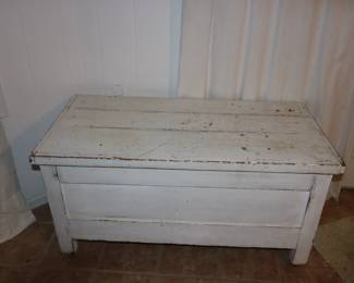Large Distressed Chest (top lifts open)