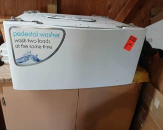 Washer Pedestal