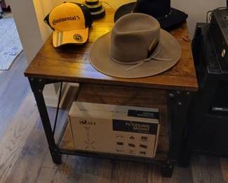 TV Mount & Stand
