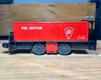 post war Lionel tie jector car