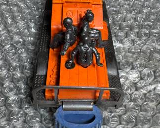 postwar lionel gang car, motorized in excellent working condition
