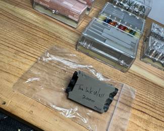 The ink, well custom-made, sealed railroad accessories, very rare and collectible