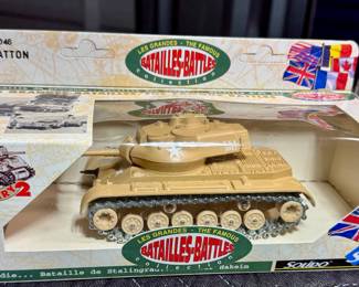 die cast 5 man “patton” tank from Solido battle replica makers
