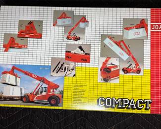 Joal diecast crane loader w extra moving crates