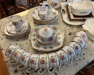 Royal Albert 34 Pc Set