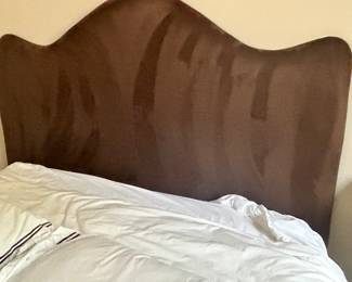 Queen upholstered head board