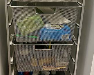 Elfa Container Store 18” wide x 42”h silver (4)drawer basket system with laminate top $60