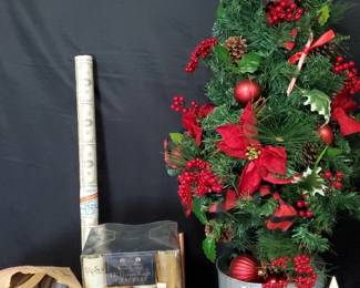 CT362Christmas Mystery Lot