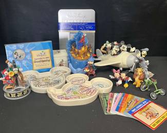 SH629Disney Decor