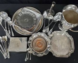 CT380Silver tone Flatware