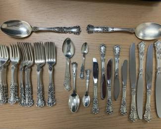 CT420VSterling Silverware Set
