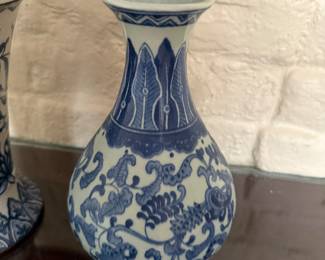 Blue and white Ceramic Chinese style Vase