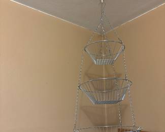 Wire hanging baskets