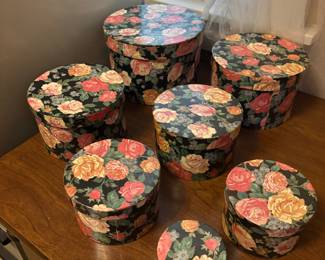Set of 7 boxes that fit together