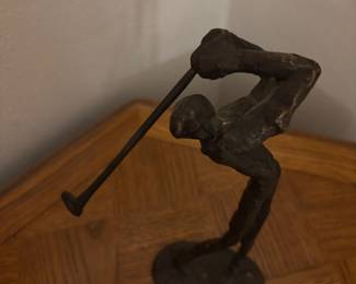 Cast Golfer Statue