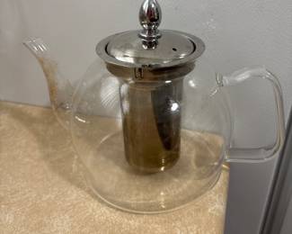 Glass teapot
