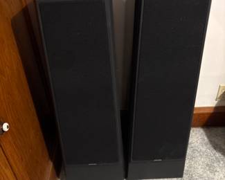 Pair of Polk Audio Speakers