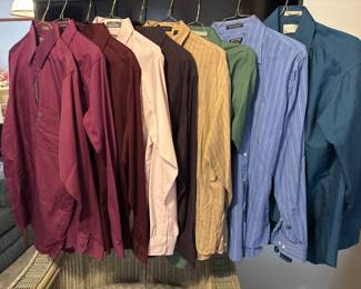 New and gently worn Men’s long sleeve shirts
Size 15 1/2 34/35
Size 16 34/35 large
Arrow/Geoffrey Bean/Axist/Stamp 10
Croft & Barrow/Van Heusen/The Men’s Store