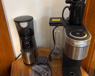 Keurig coffee maker
OXO electric coffee grinder
Ambiano electric coffee grinder