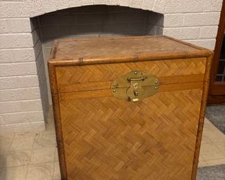Vintage Chinoiserie Bamboo Chest Trunk
Herringbone Woven Wicker
