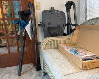 Like New Roger Teeter Fitspine X Series
For Gravity-assisted stretching & decompression